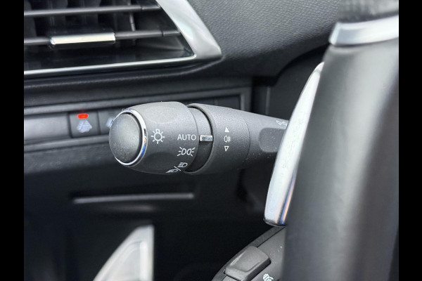 Peugeot 3008 1.6 HYbrid 225 GT Pack Business | BOMVOL!! | PANO | ELEK. ACHTERKLEP | STOELVERWARMING | APPLECARPLAY | RIJKLAAR MET 12 MND BOVAG GARANTIE | ACHTERUITRIJ CAMERA | ADAP. CRUISE | DODE HOEK |