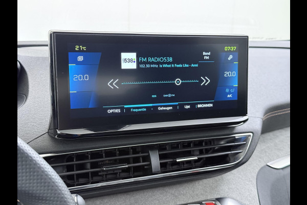 Peugeot 3008 1.6 HYbrid 225 GT Pack Business | BOMVOL!! | PANO | ELEK. ACHTERKLEP | STOELVERWARMING | APPLECARPLAY | RIJKLAAR MET 12 MND BOVAG GARANTIE | ACHTERUITRIJ CAMERA | ADAP. CRUISE | DODE HOEK |