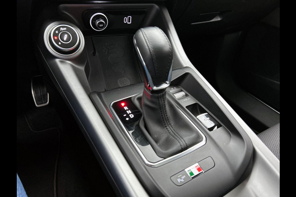 Alfa Romeo Tonale 1.5T 160PK Hybrid Veloce PANORAMADAK | LEER | CAMERA | 20”LM