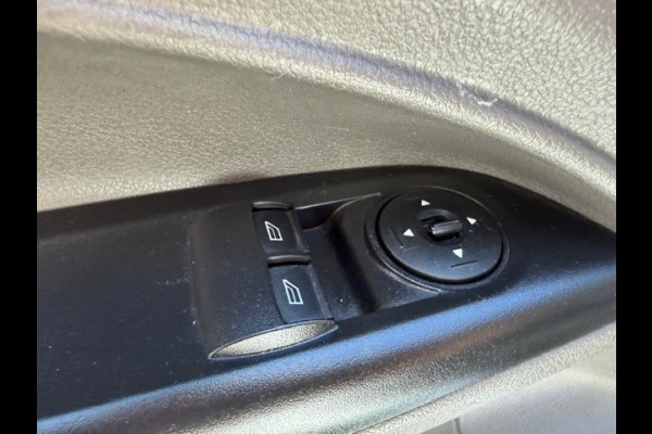 Ford Transit Connect 1.5 EcoBlue L1 Trend AIRCO I NAVIGATIE I CAMERA I 1e EIGENAAR I NW DISTRIBUTIE I COMPETE ONDERHOUDSHISTORIE
