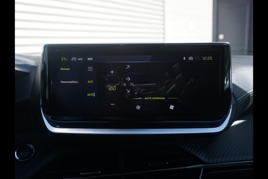 Peugeot e-2008 EV GT 54 kWh