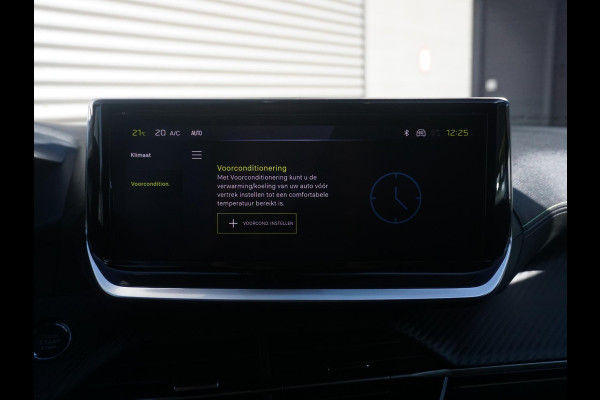 Peugeot e-2008 EV GT 54 kWh
