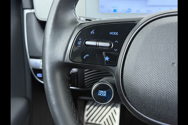 Hyundai IONIQ 5 Connect+ 73kWh SOH 100% Warmtepomp Bose®-Audio Adap.Cruise Navi Ecc Camera Stoel+Stuurverwarming Apple Carplay Android Auto Pdc Elek.Stoelen+Achterklep Led Lmv 19" Privacy Glas DAB Origineel Nederlandse Auto Long Range