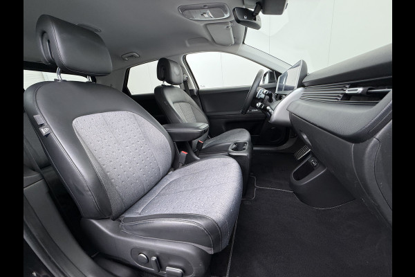 Hyundai IONIQ 5 Connect+ 73kWh SOH 100% Warmtepomp Bose®-Audio Adap.Cruise Navi Ecc Camera Stoel+Stuurverwarming Apple Carplay Android Auto Pdc Elek.Stoelen+Achterklep Led Lmv 19" Privacy Glas DAB Origineel Nederlandse Auto Long Range
