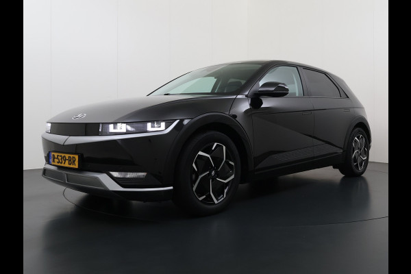 Hyundai IONIQ 5 Connect+ 73kWh SOH 100% Warmtepomp Bose®-Audio Adap.Cruise Navi Ecc Camera Stoel+Stuurverwarming Apple Carplay Android Auto Pdc Elek.Stoelen+Achterklep Led Lmv 19" Privacy Glas DAB Origineel Nederlandse Auto Long Range