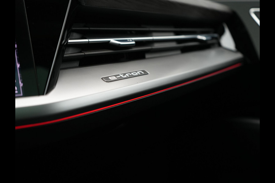 Audi Q4 e-tron 45 Quattro Edition 77 kWh 265pk Dealer O.H. | Panodak | Sonos Audio | Sfeerverlichting | Lederen Sportstoelen Verwarmd | Apple Carplay | Navigatie | DAB | 20"L.M |
