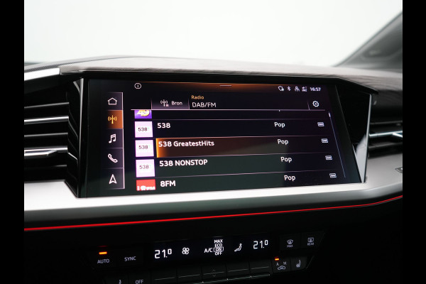 Audi Q4 e-tron 45 Quattro Edition 77 kWh 265pk Dealer O.H. | Panodak | Sonos Audio | Sfeerverlichting | Lederen Sportstoelen Verwarmd | Apple Carplay | Navigatie | DAB | 20"L.M |