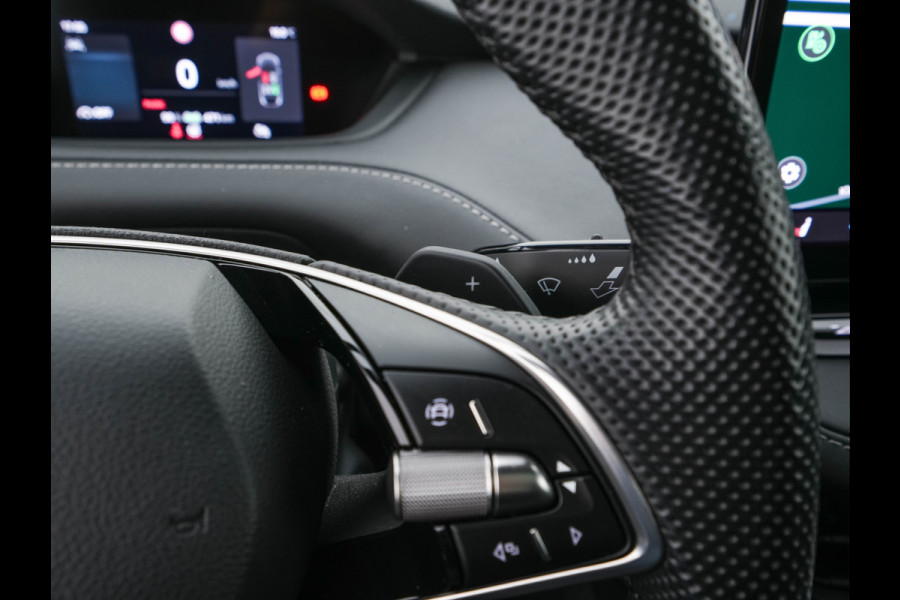 Škoda Enyaq Coupé 85 Sportline [ 3-Fase ] {SOH-95%} (INCL.BTW) *PANO | ADAPTIVE-CRUISE | LEATHER-ALCANTARA | FULL-LED | BLINDSPOT | HEATED-SPORTSEATS | CAMERA | KEYLESS | PRIVACY-GLASS | SHIFT-PADLLES | TOWBAR | 20''ALU*