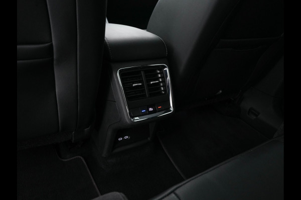 Škoda Enyaq Coupé 85 Sportline [ 3-Fase ] {SOH-95%} (INCL.BTW) *PANO | ADAPTIVE-CRUISE | LEATHER-ALCANTARA | FULL-LED | BLINDSPOT | HEATED-SPORTSEATS | CAMERA | KEYLESS | PRIVACY-GLASS | SHIFT-PADLLES | TOWBAR | 20''ALU*