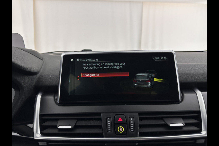 BMW 2 Serie Active Tourer 225xe iPerformance Saphir Edition {SOH-84%} Aut. *LEATHER | HEAD-UP | FULL-LED | HEATED-SPORTSEATS | CAMERA | NAVI-FULLMAP | PRIVACY-GLASS | ECC | PDC | 17''ALU*