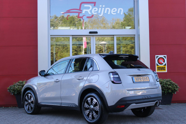 Fiat 600 1.2 Hybrid 110PK AUTOMAAT URBAN | STOEL/VOORRUIT VERWARMING | KEYLESS ENTRY/START | 17" LICHTEMATELN VELGEN | DRAADLOZE TELEFOONLADER | DRAADLOZE APPLE CARPLAY/ANDROID AUTO | NAVIGATIE | DAB+ RADIO | PARKEERSENSOREN VOOR + ACHTER | ACHTERUITRIJ CAMERA | CRUISE CONTROL | LED KOPLAMPEN |