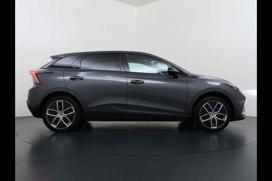 MG Mg4 electric Trophy Extended Range 77kWh Warmtepomp Trekhaak SOH 95% Adap.Cruise Navi 360°Camera Apple Carplay Android Auto Elek.Stoel+Verwar Led Privacy Glas Isofix DAB Bluetooth Dodehoek detector File assistent Rijstrooksensor Wifi 1e Eigenaar Origineel Nederlandse Auto