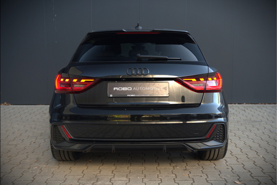 Audi A1 Sportback 35 TFSI S Line edition one S-Line | Bang & Olufsen | Stoelverwarming | Cruise Control | Ambiance Verlichting | Navigatie | Parkeersensoren | Apple Carplay | Climate Control | B&O | LED