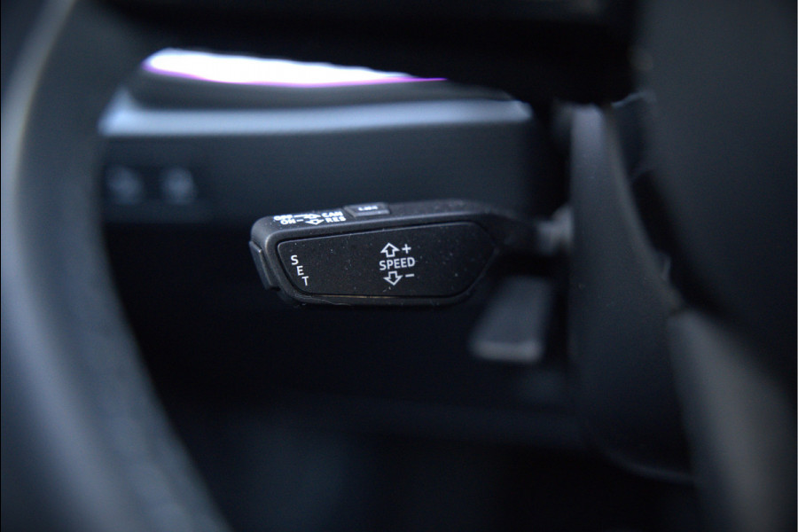 Audi A1 Sportback 35 TFSI S Line edition one S-Line | Bang & Olufsen | Stoelverwarming | Cruise Control | Ambiance Verlichting | Navigatie | Parkeersensoren | Apple Carplay | Climate Control | B&O | LED