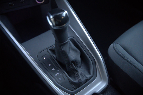 Audi A1 Sportback 35 TFSI S Line edition one S-Line | Bang & Olufsen | Stoelverwarming | Cruise Control | Ambiance Verlichting | Navigatie | Parkeersensoren | Apple Carplay | Climate Control | B&O | LED