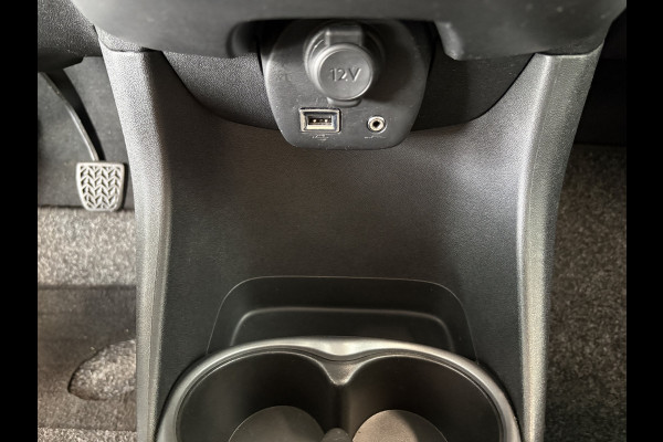 Toyota Aygo 1.0 VVT-i X-Play 5-drs. CAMERA/CARPLAY/LIMITER/AIRCO/MEDIA