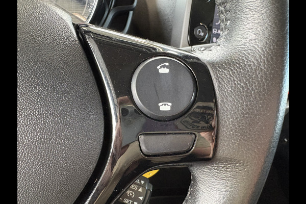 Toyota Aygo 1.0 VVT-i X-Play 5-drs. CAMERA/CARPLAY/LIMITER/AIRCO/MEDIA