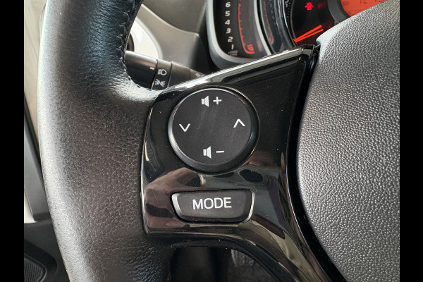 Toyota Aygo 1.0 VVT-i X-Play 5-drs. CAMERA/CARPLAY/LIMITER/AIRCO/MEDIA