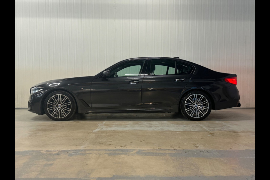 BMW 5 Serie 530i High Executive | NAP | SCHUIF/KANTEL | M-SPORT | LEDER | CAMERA