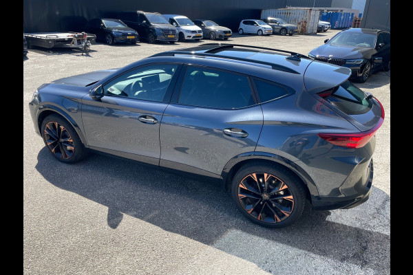 CUPRA Formentor 1.5 TSI e-Hybrid VZ Extreme Panorama 272PK 1ste Eig Dealer Onderhouden Vol in de opties zie adv