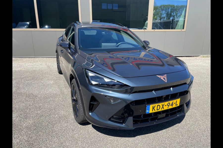 CUPRA Formentor 1.5 TSI e-Hybrid VZ Extreme Panorama 272PK 1ste Eig Dealer Onderhouden Vol in de opties zie adv