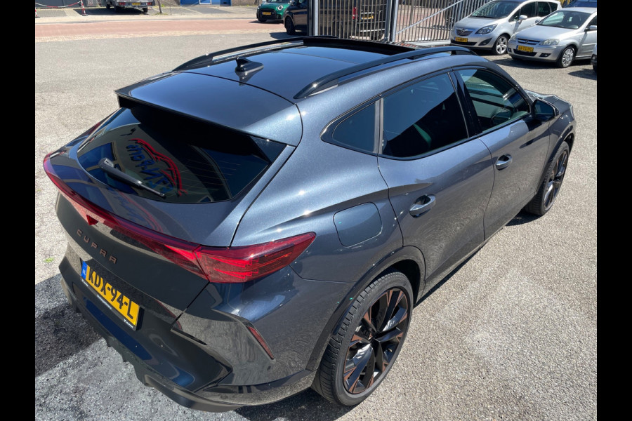 CUPRA Formentor 1.5 TSI e-Hybrid VZ Extreme Panorama 272PK 1ste Eig Dealer Onderhouden Vol in de opties zie adv