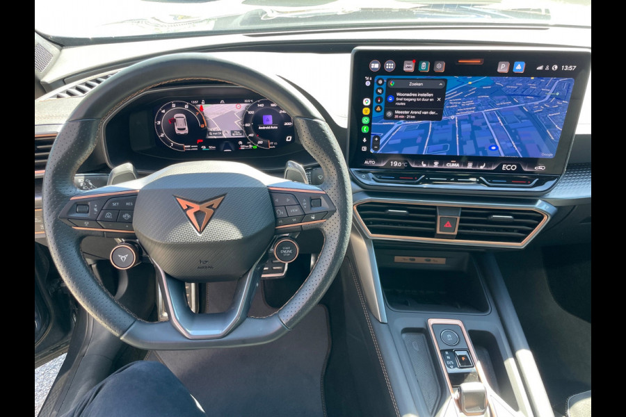 CUPRA Formentor 1.5 TSI e-Hybrid VZ Extreme Panorama 272PK 1ste Eig Dealer Onderhouden Vol in de opties zie adv