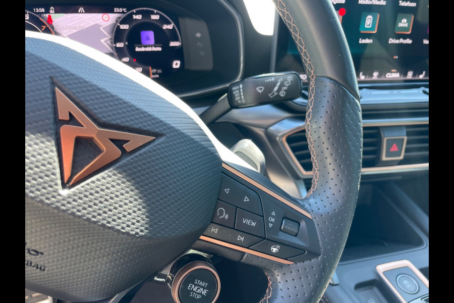 CUPRA Formentor 1.5 TSI e-Hybrid VZ Extreme Panorama 272PK 1ste Eig Dealer Onderhouden Vol in de opties zie adv