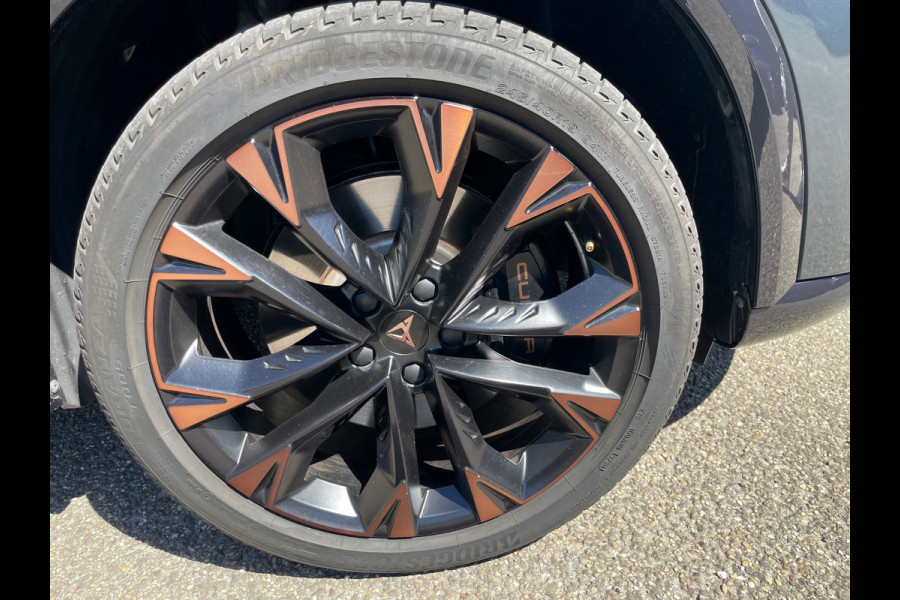 CUPRA Formentor 1.5 TSI e-Hybrid VZ Extreme Panorama 272PK 1ste Eig Dealer Onderhouden Vol in de opties zie adv