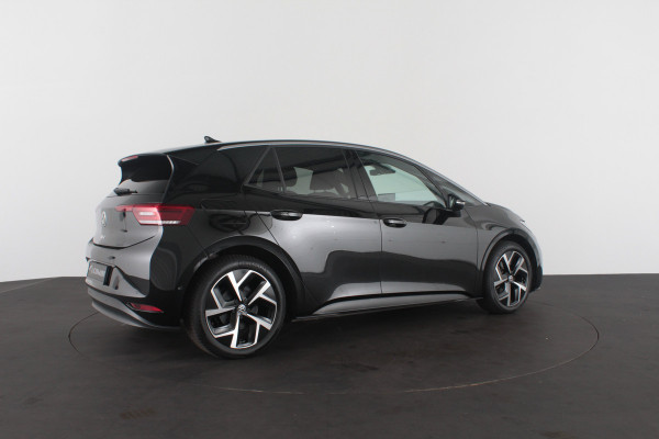 Volkswagen ID.3 Pro Business 59 kWh Trekhaak/Warmtepomp/Grenadilla Black Metallic....