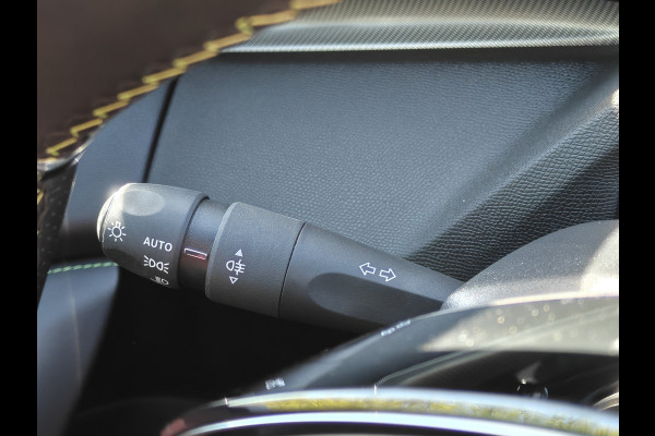 Peugeot 308 SW 1.6 Plug-in Hybrid 225 GT / Head-up / Trekhaak / Carplay / 360 camera / 18" LM