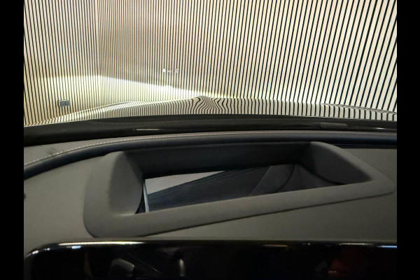 Mercedes-Benz C-Klasse 300e AMG STYLING-PANORAMA-HEAD UP-MEMORY-DISTRONIC-COMPLEET