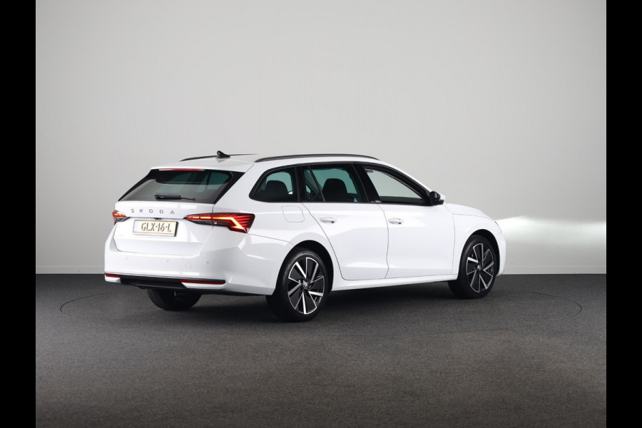Škoda Octavia Combi 1.5 TSI Business Edition Plus 115PK | Verlengde garantie | Navigatie | 18" LM velgen | Parkeercamera |