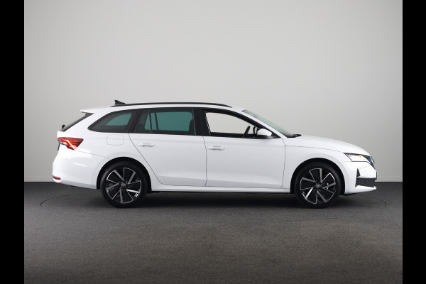 Škoda Octavia Combi 1.5 TSI Business Edition Plus 115PK | Verlengde garantie | Navigatie | 18" LM velgen | Parkeercamera |