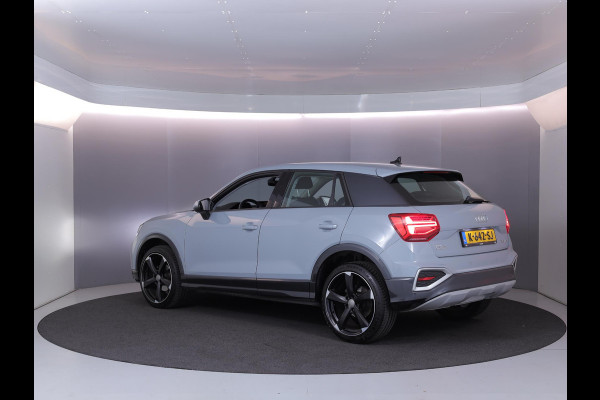 Audi Q2 35 TFSI Business Edition 150pk | Navigatie | 19 inch Lichtmetalen velgen | Parkeersensoren | Cruise controle