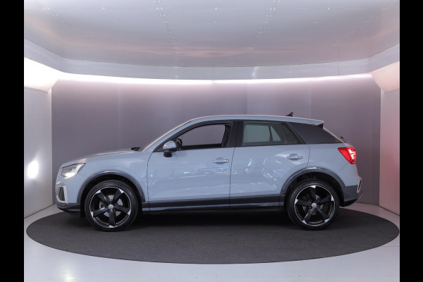 Audi Q2 35 TFSI Business Edition 150pk | Navigatie | 19 inch Lichtmetalen velgen | Parkeersensoren | Cruise controle