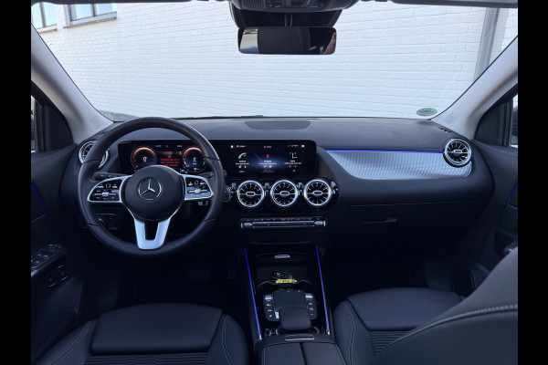 Mercedes-Benz GLA 250 e Business Solution Luxury Limited | Trekhaak | Pano | Ambient Light | Camera