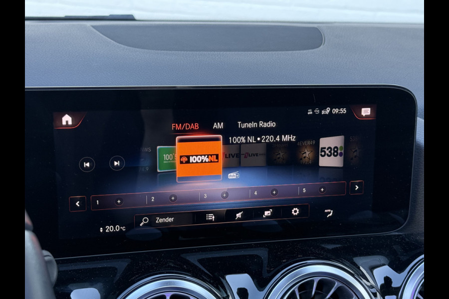 Mercedes-Benz GLA 250 e Business Solution Luxury Limited | Trekhaak | Pano | Ambient Light | Camera