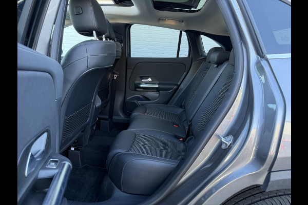 Mercedes-Benz GLA 250 e Business Solution Luxury Limited | Trekhaak | Pano | Ambient Light | Camera