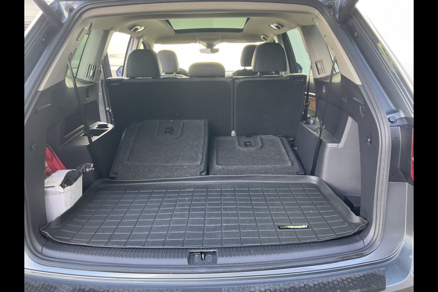 Volkswagen Tiguan Allspace Teramont 3.6 VR6 277pk 7-Pers Pano Memory Stoelverw+Ventilatie 360° Leer BOMVOL!