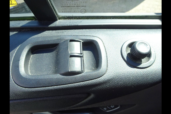 Ford Transit Custom 280 2.0 TDCI L1H1 TREND AIRCO NAVI DAKDRAGERS CRUISE CONTROL