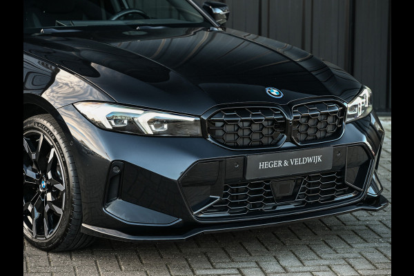 BMW 3 Serie Touring 330e xDrive M sport | Accu 19,5kWh | Trekhaak | Panorama dak  | Active Cruise | Camera  | Ambiance interieur