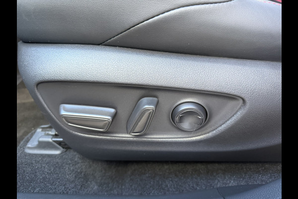 Suzuki Across 2.5 Plug-in Leder Stoel/ Stuur verwarming Carplay Lane Assist Clima Navigatie Dab+