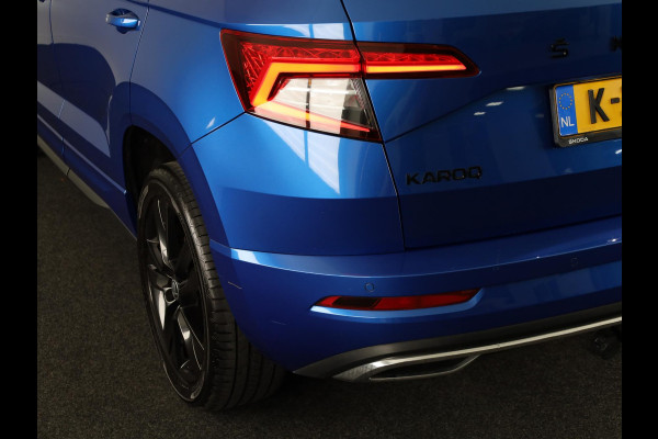 Škoda Karoq 1.5 TSI ACT Sportline Business 150pk | Wegklapbare trekhaak | Navigatie | Parkeercamera | Led koplampen