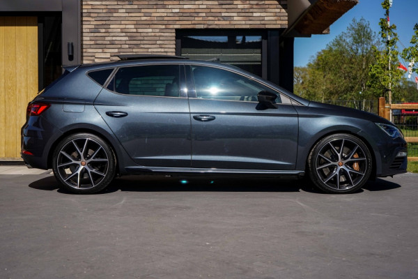 Seat Leon Cupra Edition Silver Pano/ACC/DCC/Beats/Schalen/Brembo