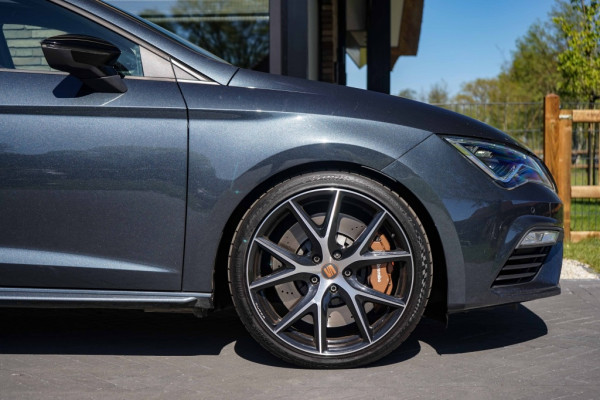 Seat Leon Cupra Edition Silver Pano/ACC/DCC/Beats/Schalen/Brembo