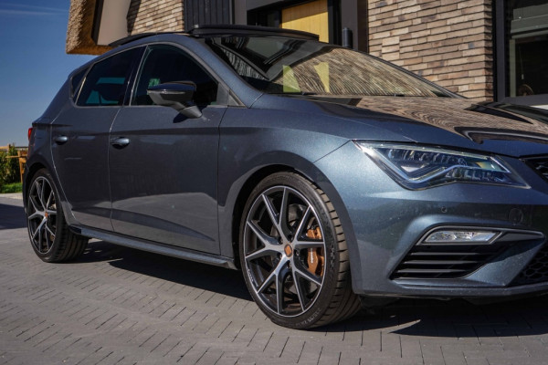 Seat Leon Cupra Edition Silver Pano/ACC/DCC/Beats/Schalen/Brembo