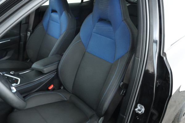 Lynk & Co 01 1.5 Zwarte hemel, Panorama, Digital Dash!