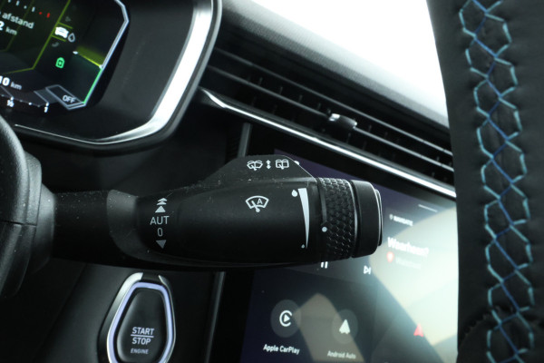 Lynk & Co 01 1.5 Zwarte hemel, Panorama, Digital Dash!