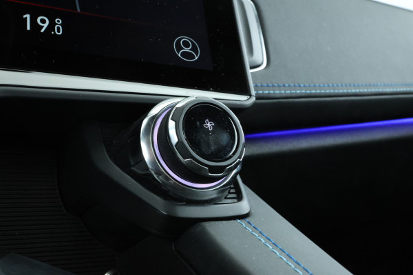 Lynk & Co 01 1.5 Zwarte hemel, Panorama, Digital Dash!